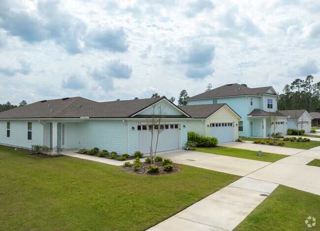 Row of Homes - Treeline Trails