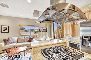 Building Photo - 8501 E Cholla St
