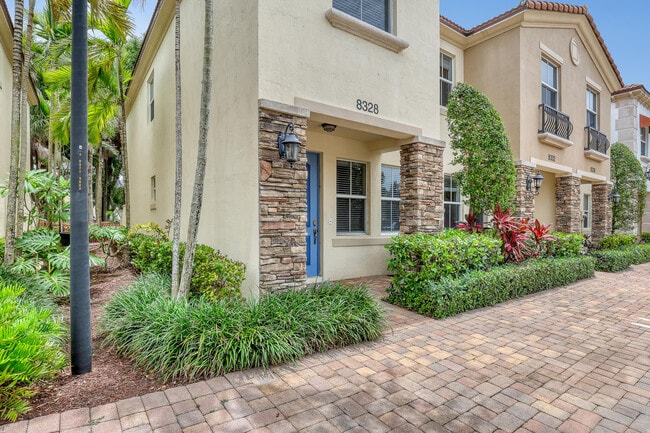 Foto del edificio - 8332 Cocoplum Sound Ln