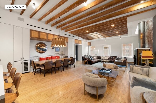 Foto del edificio - 363 Greenwich St