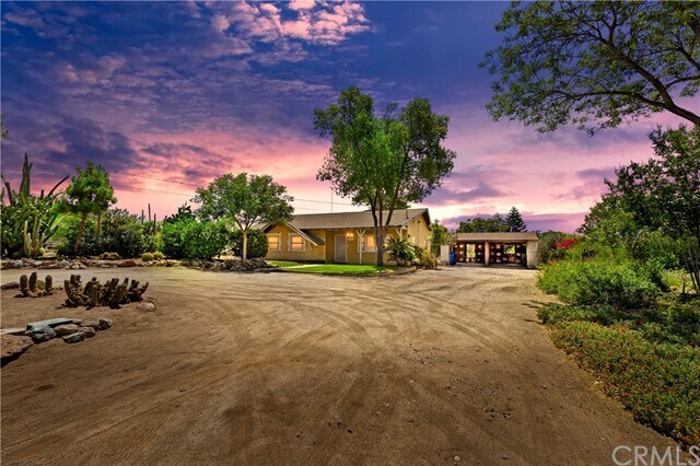 Foto del edificio - 6525 Norwood Ave