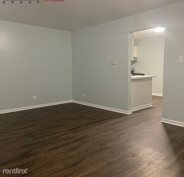 Building Photo - 3 br, 1.5 bath Townhome - 2193 171st St