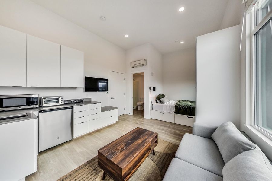 Primary Photo - Artthaus Mandela: New Luxury Apartments! 2...