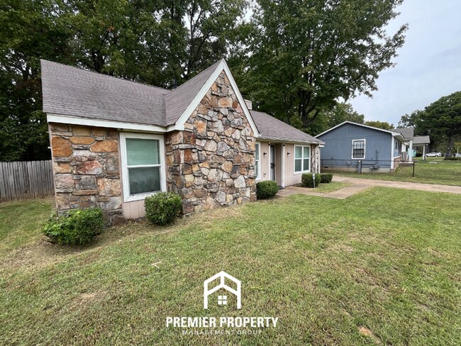 Photo - 4847 Daphne Rd House