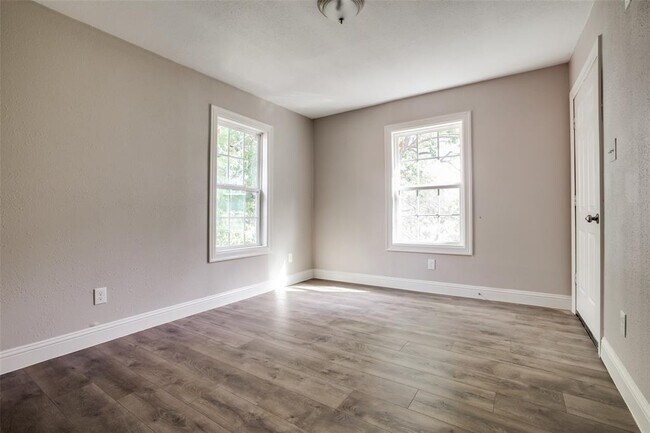 Foto del edificio - 7135 Avenue C