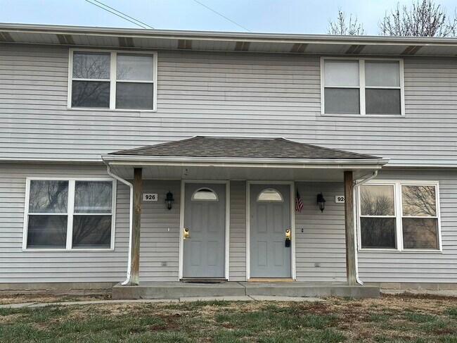 Foto del edificio - 926 W Belmont-