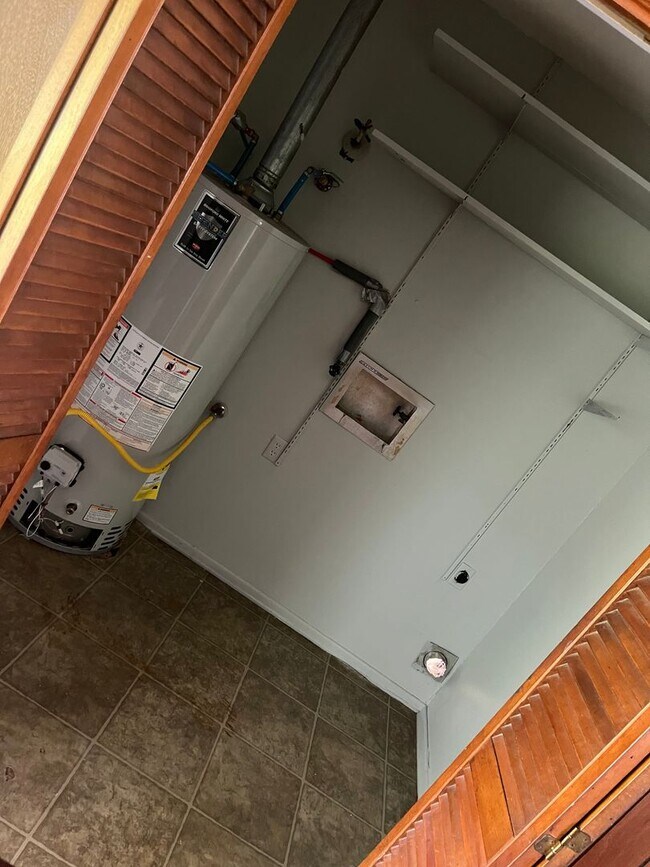 Foto del edificio - 4235 Madera Dr