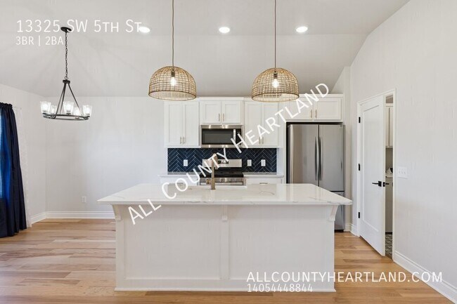 Foto del edificio - 13325 SW 5th St