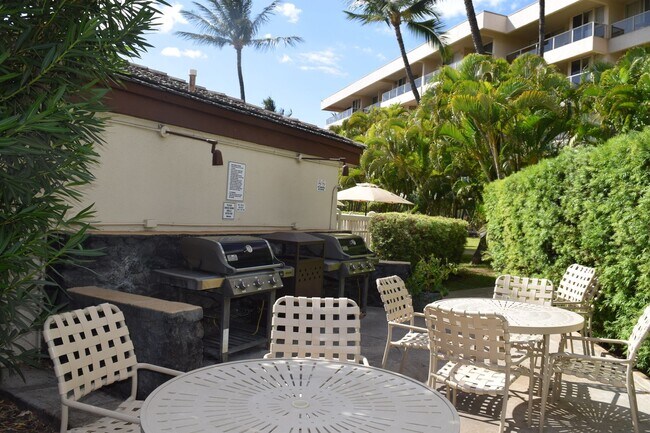 Foto del edificio - Maui Banyan 1 bd/2 ba furnished unit - H209 - 12 month lease Available Now