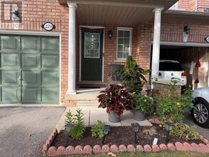 Building Photo - 7360-7360 Zinnia Pl