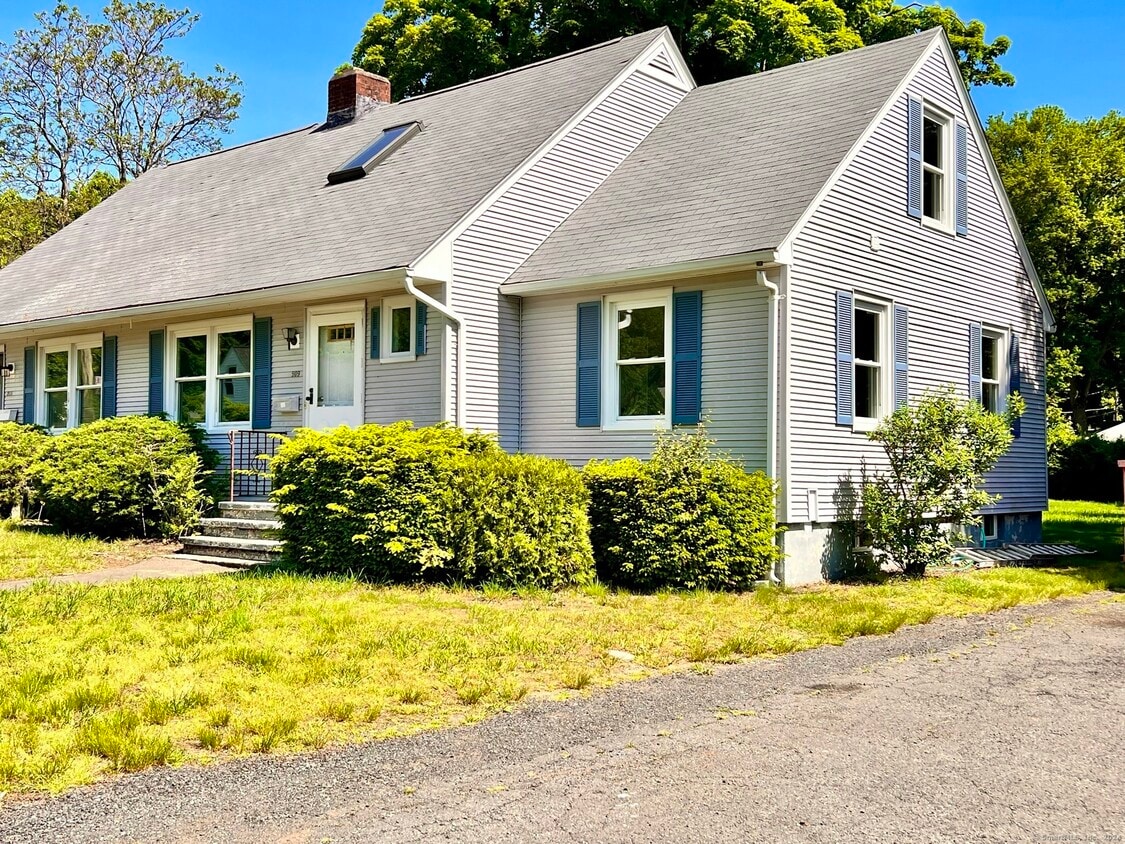 Primary Photo - 209 Spencer St