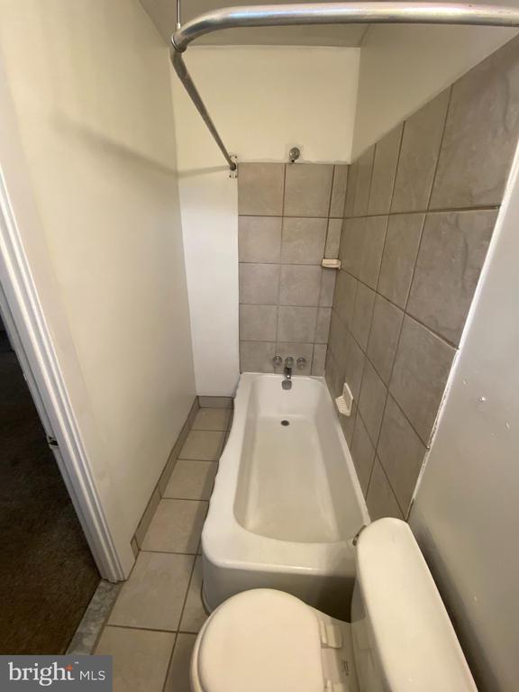 Foto del edificio - 64 S Evans St