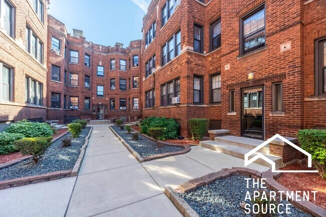 Foto del edificio - 4415 N Wolcott Ave