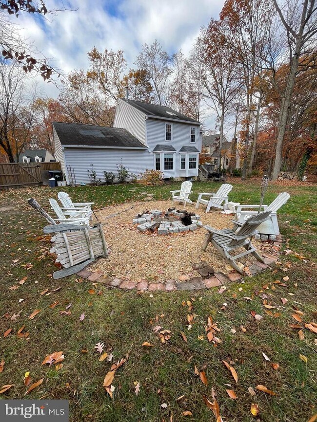 Building Photo - 9214 Northedge Dr