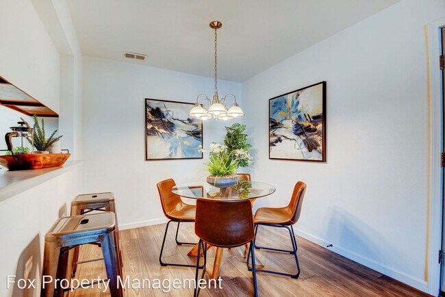 Building Photo - 2 br, 1 bath House - 7720 W 87th Drive Unit k