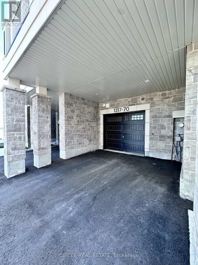 Building Photo - 1317 Leriche Wy