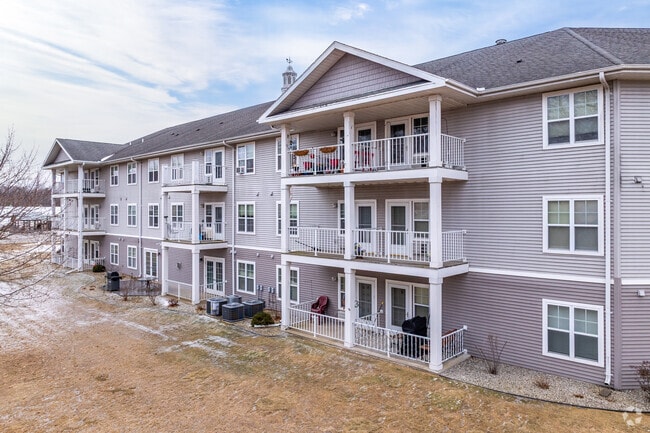 Building Photo - Glenderry Senior