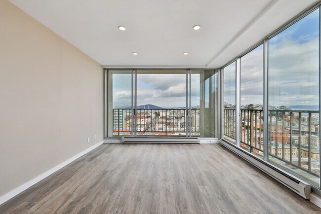 Building Photo - 946 Stockton St