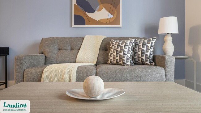 Building Photo - 810 W St Johns Ave