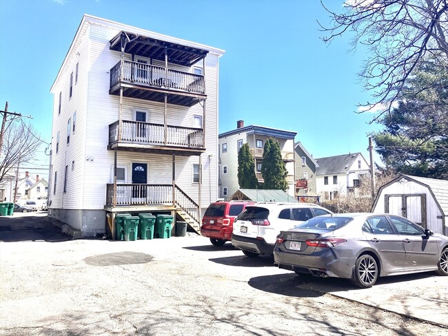 Building Photo - 4 Sisson Terrace