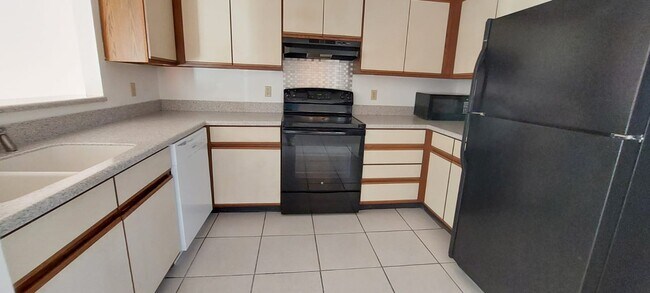 Foto del edificio - 209 Olivewood Ct