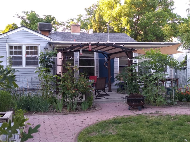 Building Photo - 1335 Ouray Ave