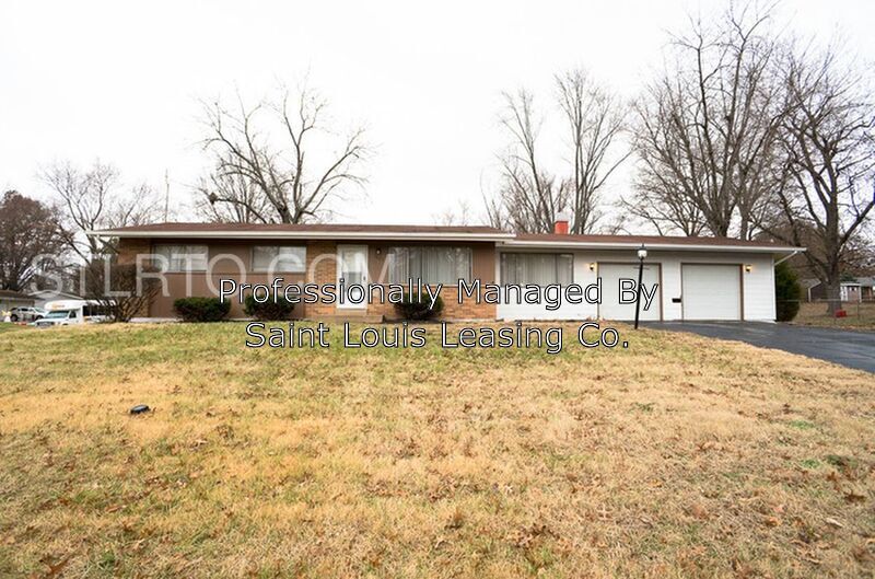 1021 Coal Bank Rd, St. Louis, MO 63138 House for Rent in St. Louis