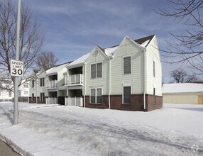 Low Income Apartments For Rent In Omaha Ne Apartments Com