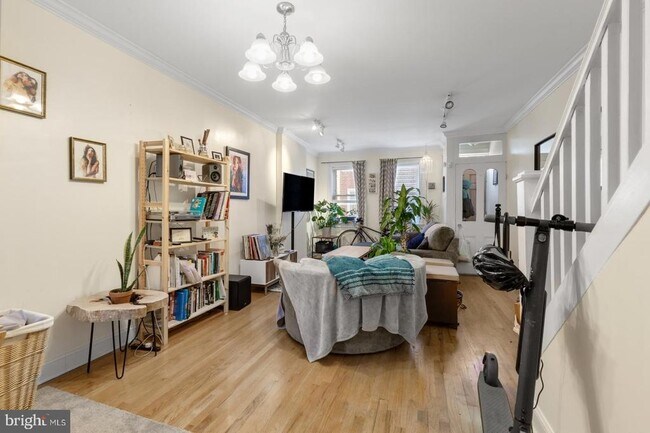 Foto del edificio - 824 N Judson St