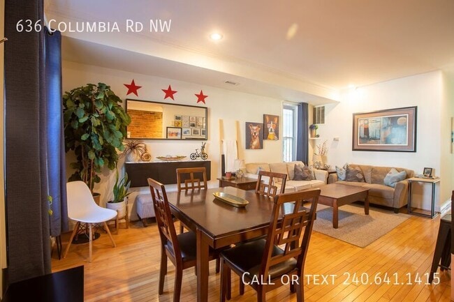 Photo - 636 Columbia Rd NW House