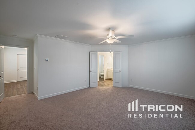 Building Photo - 127 East Ridge Way Woodstock GA