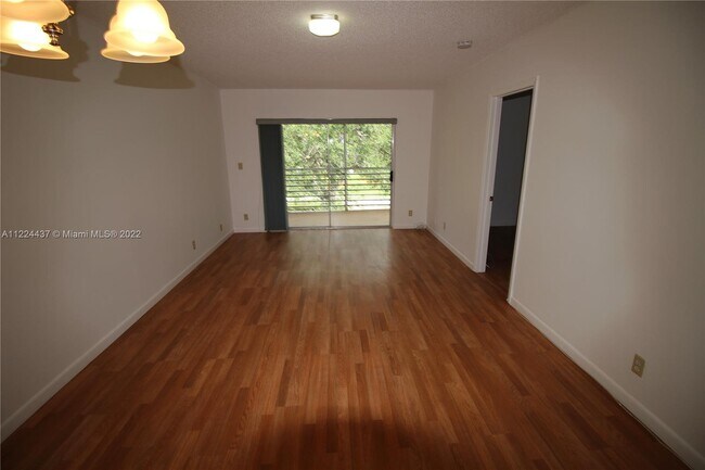 Building Photo - 8405 NW 61st St