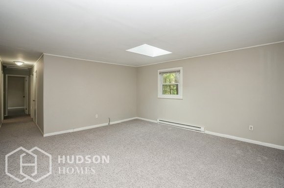 Building Photo - AVAILABLE NOW! - 189 Sage Rd, Long Pond, P...