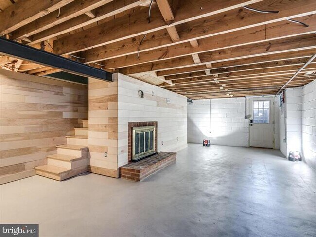 Foto del edificio - 503 Evergreen Mills Rd