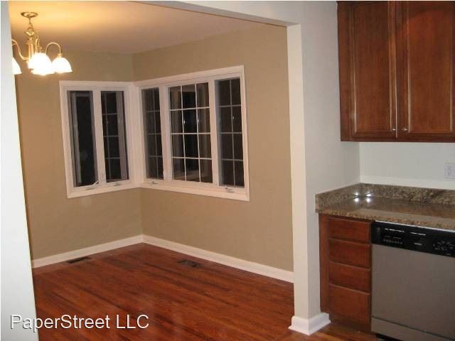 Building Photo - 1603 Bowling Green Dr N