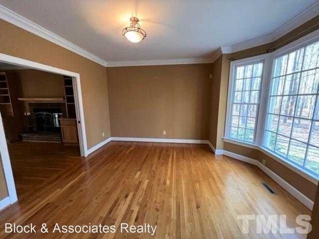 Building Photo - 4 br, 2.5 bath House - 2616 Southwinds Run