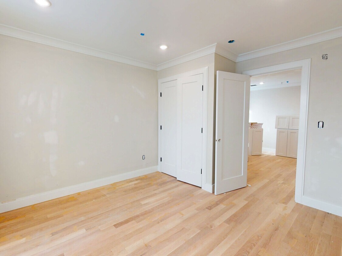 45 Lexington St Unit 2, Boston, MA 02128 45 Lexington St Boston, MA