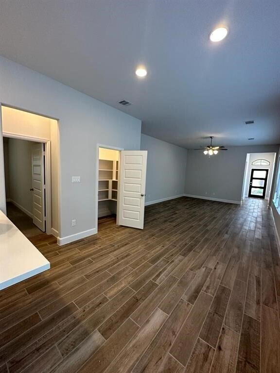 Building Photo - 418 Glacier Pass