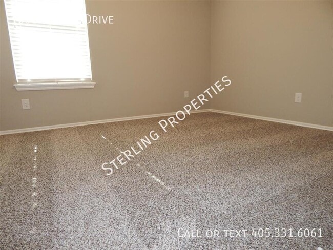 Building Photo - 15512 Caney Dr