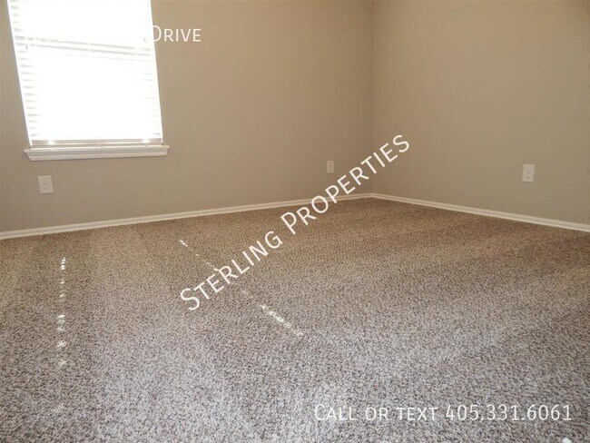 Photo - 15512 Caney Dr Apartment
