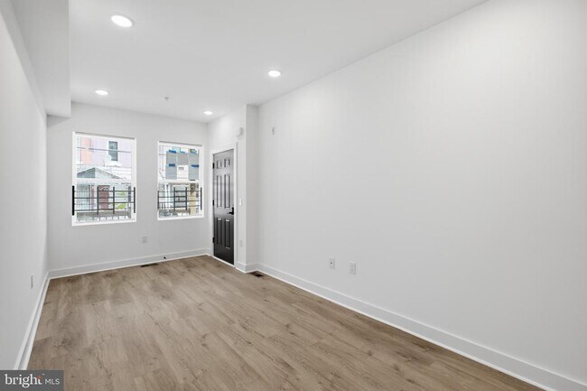 Foto del edificio - 4312 Pennsgrove St