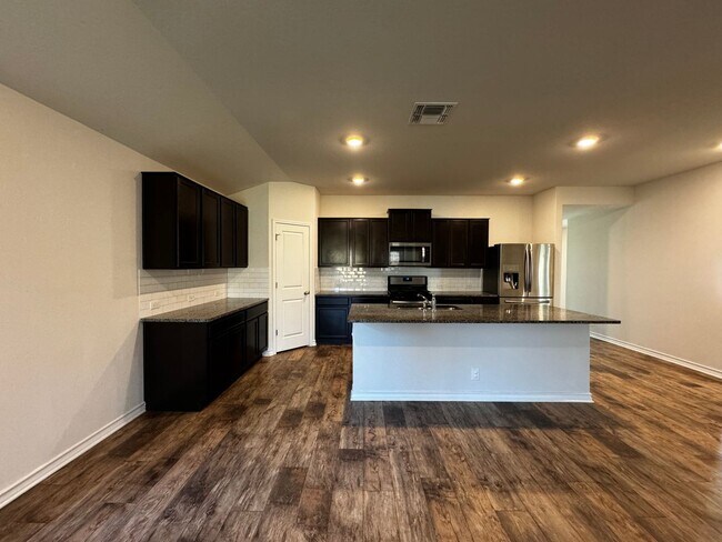 Building Photo - RIVERSTONE-UT