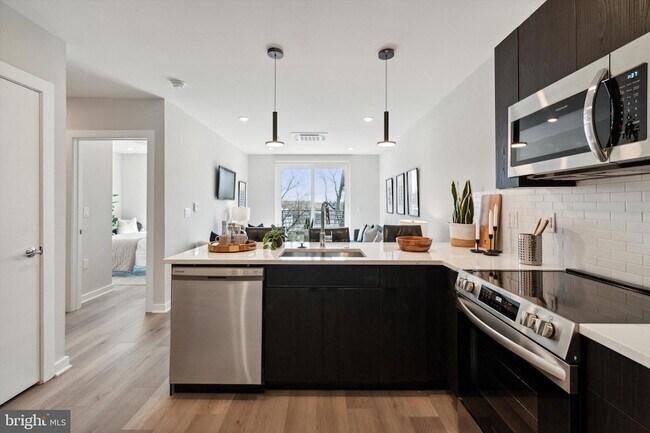 Foto del edificio - 3449 Scotts Ln