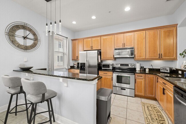 Building Photo - Furnished Rental Water Views at Westshore ...