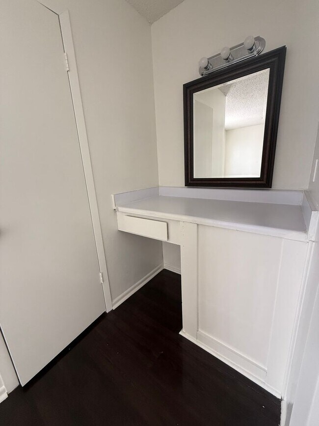 Foto del edificio - For Rent – 1 Bedroom, 1 Bath Apartment in McGregor, TX