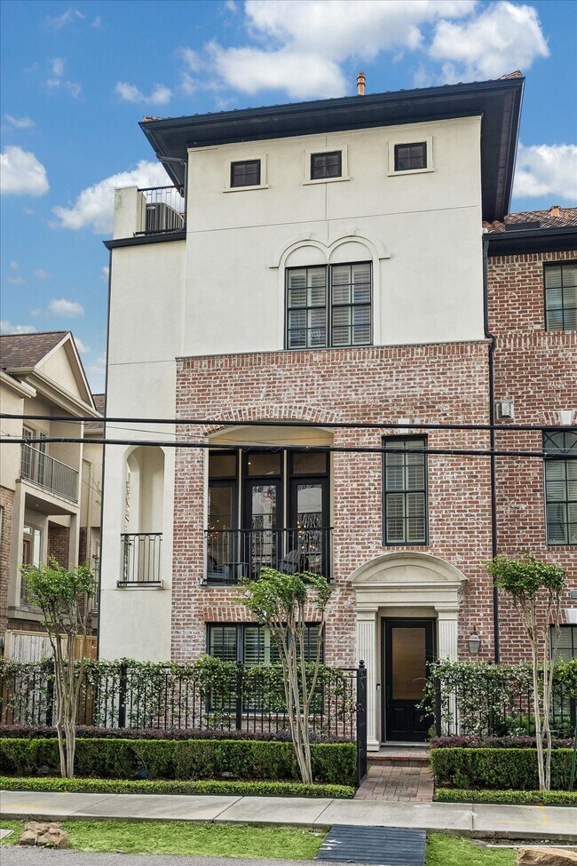 Foto del edificio - 1521 Oakdale St