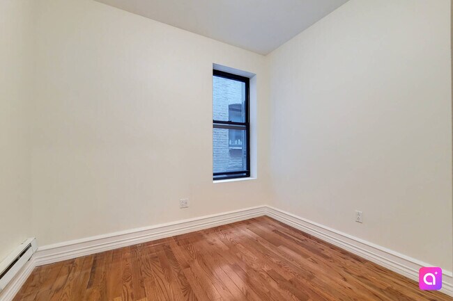 Foto del edificio - 209 W 80th St
