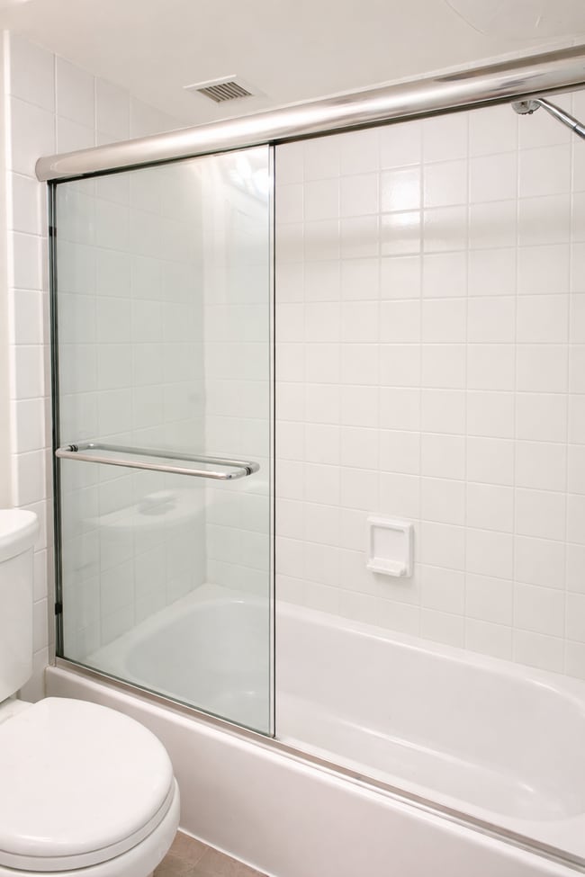 Building Photo - 2026 Move-In Special – $500 LEASE SIGNING BONUS!! Spacious Top-Floor 2-Bedroom Condo with Balcony...