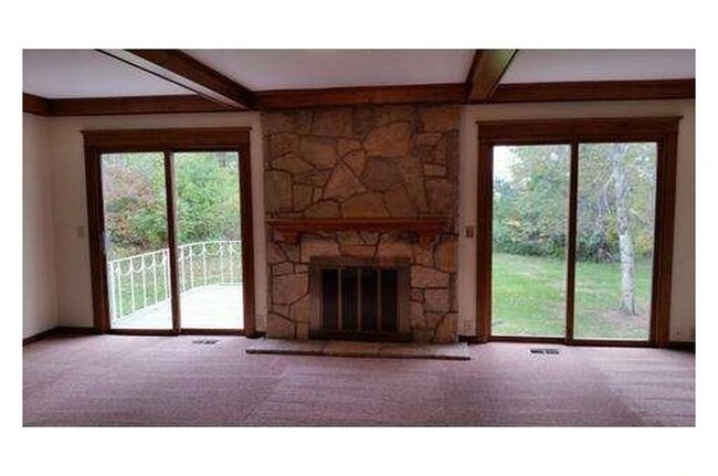 Foto del edificio - 3+BR/2ba Home in Private Princeton Valley ...