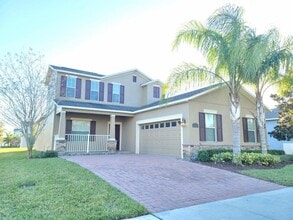 Building Photo - 15030 Evergreen Oak Loop